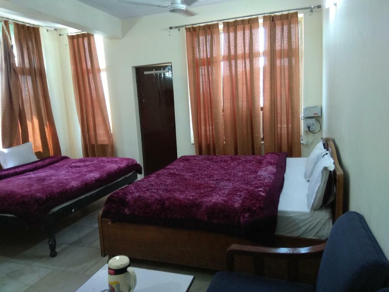 Raj Laxmi Bhawan Hotel Rishikesh Exterior photo
