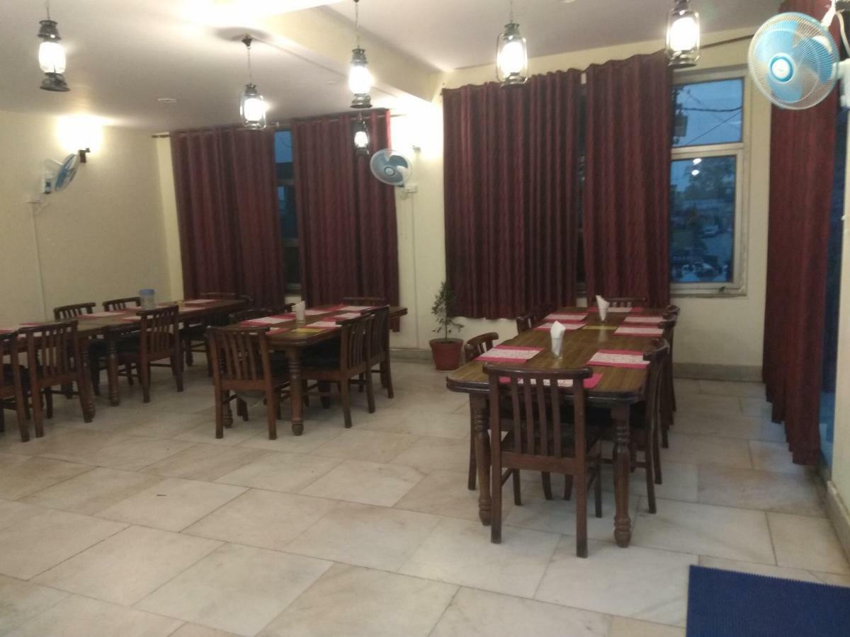 Raj Laxmi Bhawan Hotel Rishikesh Exterior photo